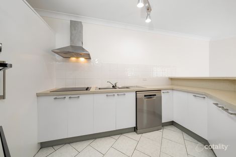 Property photo of 15/234 Shafston Avenue Kangaroo Point QLD 4169