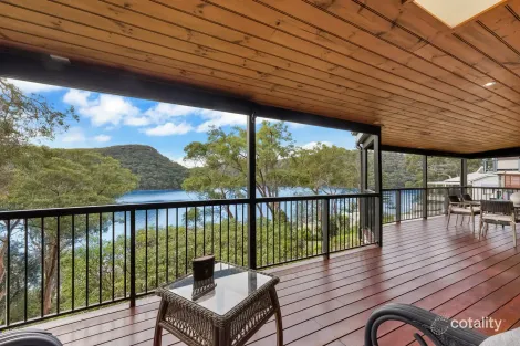 106 TAYLOR ST, WOY WOY BAY, NSW 2256