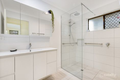 Property photo of 2/20 Baldwin Street Golden Beach QLD 4551