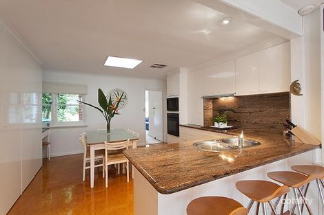 Property photo of 18 Talbot Road Mount Waverley VIC 3149