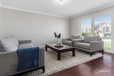 Property photo of 40 Scottsdale Circuit West Hoxton NSW 2171