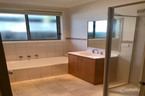 Property photo of 43B Lancaster Road Mooroolbark VIC 3138