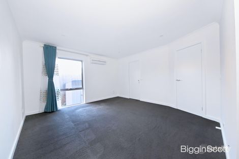 Property photo of 15 Yarram Crescent Clayton VIC 3168