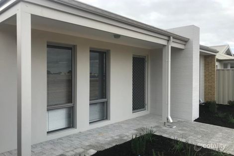 Property photo of 50 Addington Loop Piara Waters WA 6112