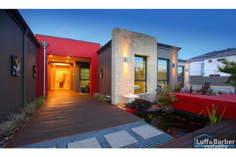 Property photo of 9 Hedgerow Gardens Southern River WA 6110