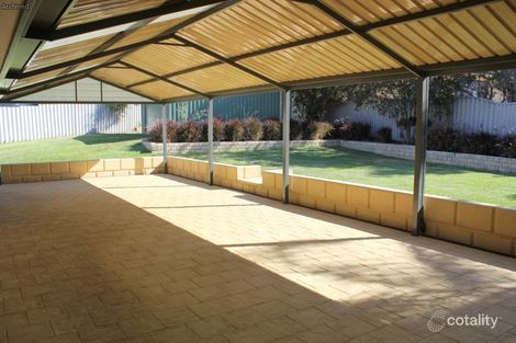 Property photo of 9 Rhus Court Yangebup WA 6164