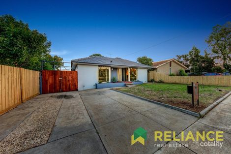 Property photo of 1 Burleigh Road Melton VIC 3337