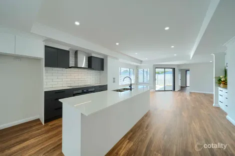 35 Boorara Way, Mckail, WA 6330