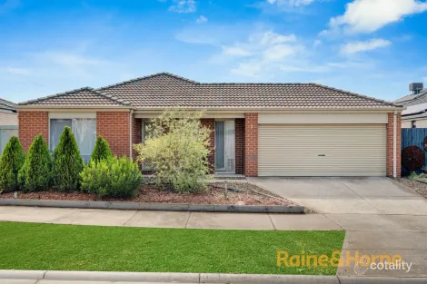 3 Turf Club Bvd, Melton South, VIC 3338