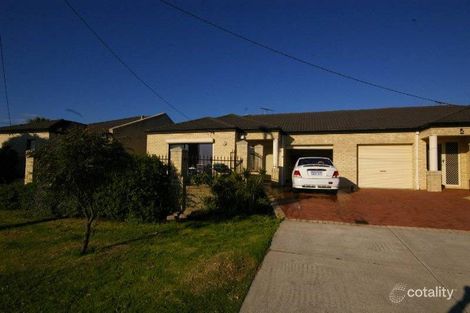 24 Ilumba Rd, Nollamara, WA 6061