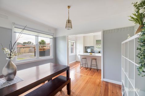 Property photo of 24 Kerang Avenue Reservoir VIC 3073