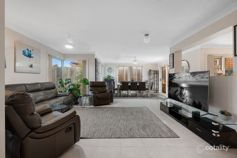 Property photo of 2 Langshan Street Spring Farm NSW 2570