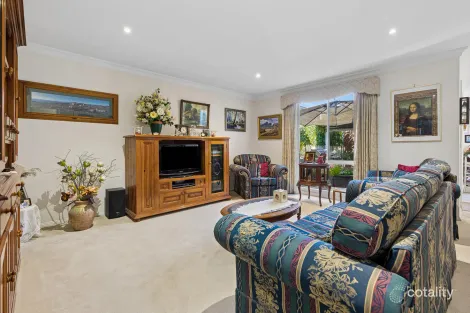 Property photo of 15 Wortha Street Bendigo VIC 3550