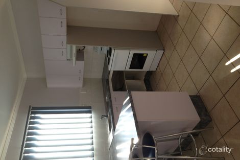 Property photo of 2/14 Cook Crescent Sunset QLD 4825