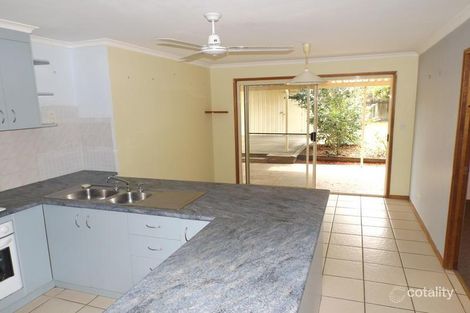 Property photo of 2 Meledie Avenue Kawungan QLD 4655
