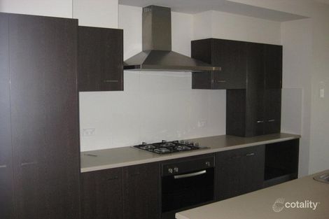 Property photo of 7 Hindmarsh Circuit Mawson Lakes SA 5095