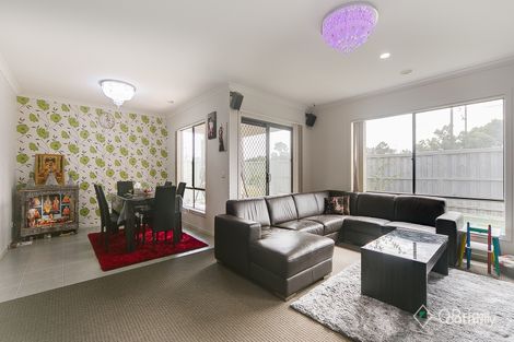 Property photo of 45 Moore Mews Pakenham VIC 3810