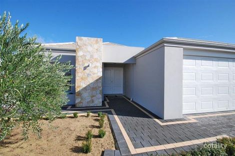 37 Hinckley Pkwy, Hocking, WA 6065