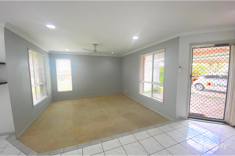 Property photo of 11 Dumfries Court Beaconsfield QLD 4740