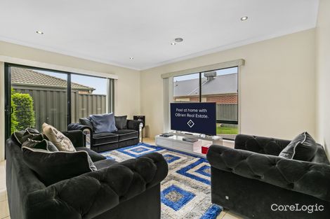 Property photo of 24 Trafford Road Carrum Downs VIC 3201
