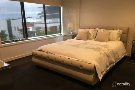 Property photo of 21 Waverley Park Drive Mulgrave VIC 3170