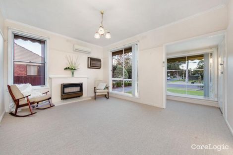 Property photo of 129 Outhwaite Road Heidelberg West VIC 3081