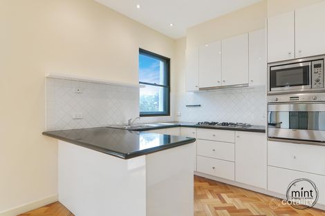 Property photo of 1/676 Toorak Road Malvern VIC 3144