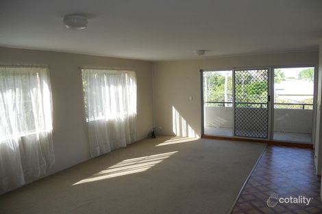 Property photo of 2/143 Brighton Road Sandgate QLD 4017