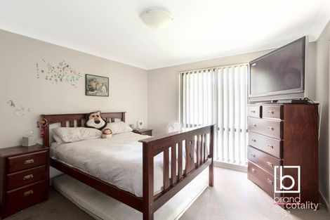 Property photo of 37 Farrier Crescent Hamlyn Terrace NSW 2259