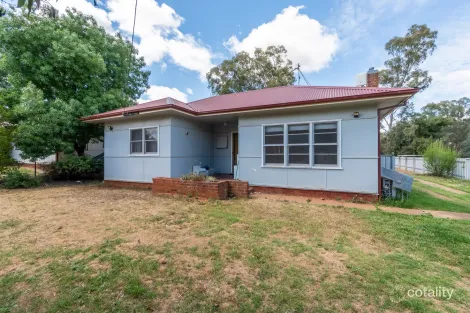 Property photo of 216 Austral Street Temora NSW 2666