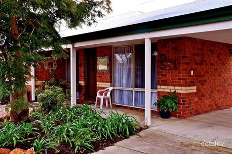 17 Koongee Crss, High Wycombe, WA 6057