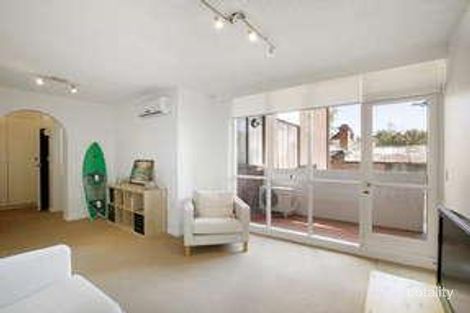 Property photo of 2/70 Park Street St Kilda West VIC 3182