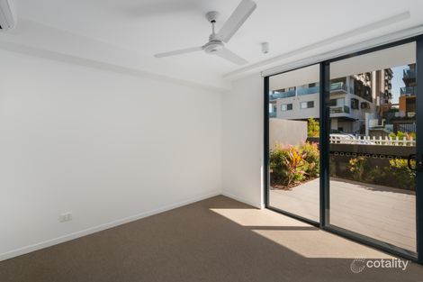 Property photo of 2/54 Ludwick Street Cannon Hill QLD 4170