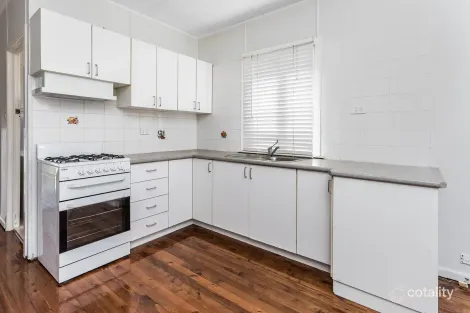 Property photo of 105 Dover Road Redcliffe QLD 4020