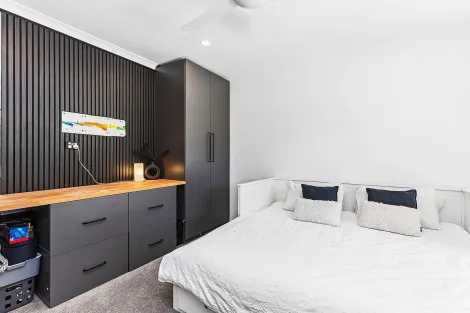 Property photo of 10 Clydebank Crescent Kinross WA 6028