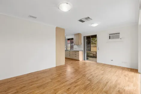 Property photo of 38/15 Mereworth Way Marangaroo WA 6064
