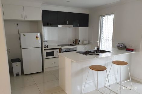 Property photo of 21/30 Taylor Place Mackenzie QLD 4156