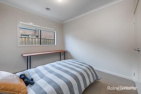 Property photo of 60 Rosenthal Boulevard Sunbury VIC 3429