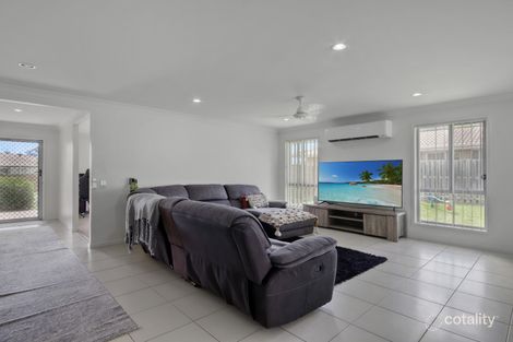 Property photo of 9 Oxley Circuit Urraween QLD 4655