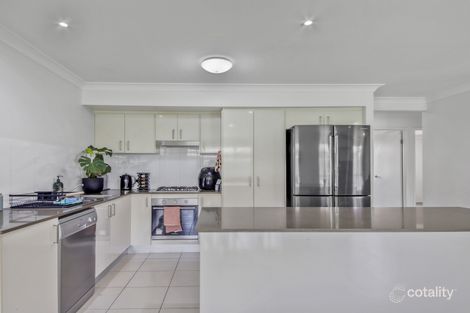 Property photo of 9 Oxley Circuit Urraween QLD 4655