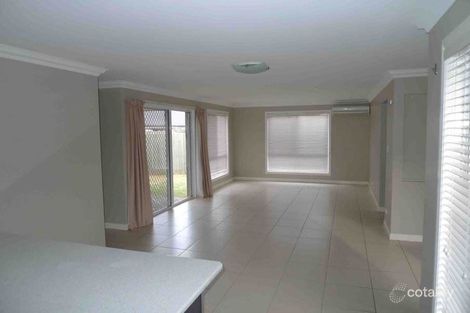 Property photo of 2/18 Sambar Court Kearneys Spring QLD 4350