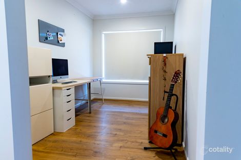 Property photo of 6 Treeline Avenue Arundel QLD 4214