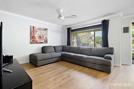 Property photo of 17 Schanck Drive Metford NSW 2323