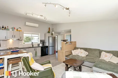 Property photo of 9 Maunder Street Moonbi NSW 2353