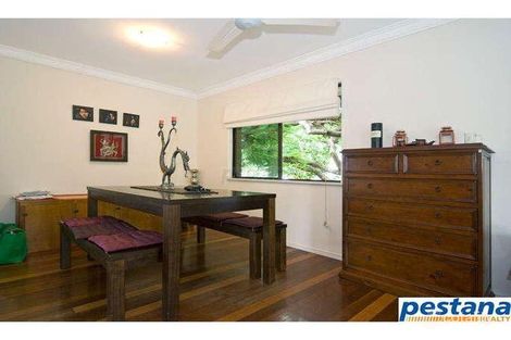 Property photo of 2 Eversley Terrace Yeronga QLD 4104