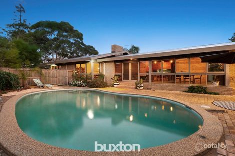 Property photo of 1 Konrad Street Bentleigh East VIC 3165