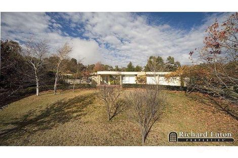Property photo of 77 Hawkesbury Crescent Farrer ACT 2607