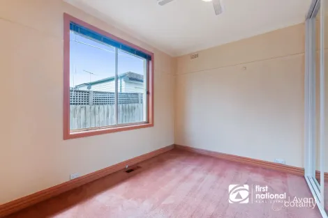 Property photo of 1/36 Winbirra Parade Ashwood VIC 3147