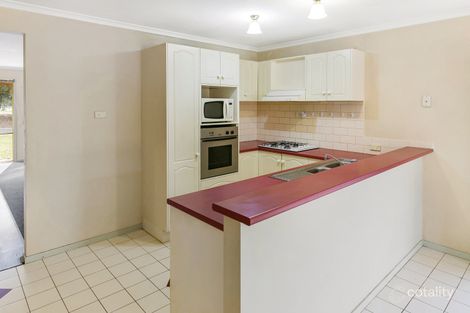 Property photo of 3 Market Court Skye VIC 3977