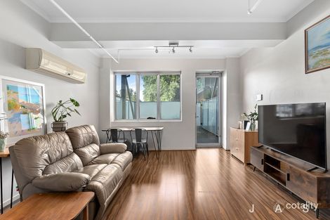 11 Swallow Lane, Footscray, VIC 3011